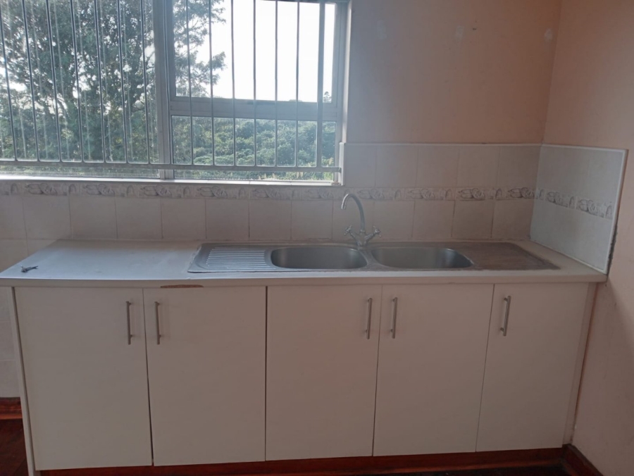 3 Bedroom Property for Sale in Summerpride Eastern Cape